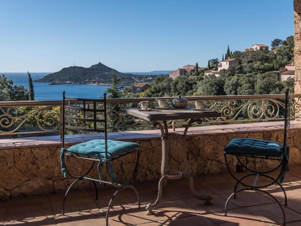 Villa Aurelie, Vue Mer, Cote D'Azure Saint-Raphael  0*, Saint-Raphael (Var) France