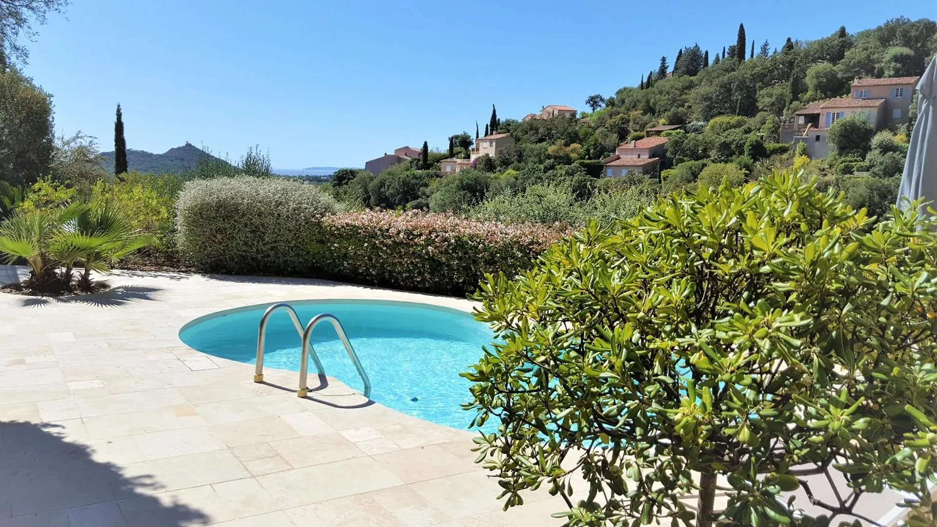 Villa Aurelie, Vue Mer, Cote D'Azure Saint-Raphael   Saint-Raphael (Var)